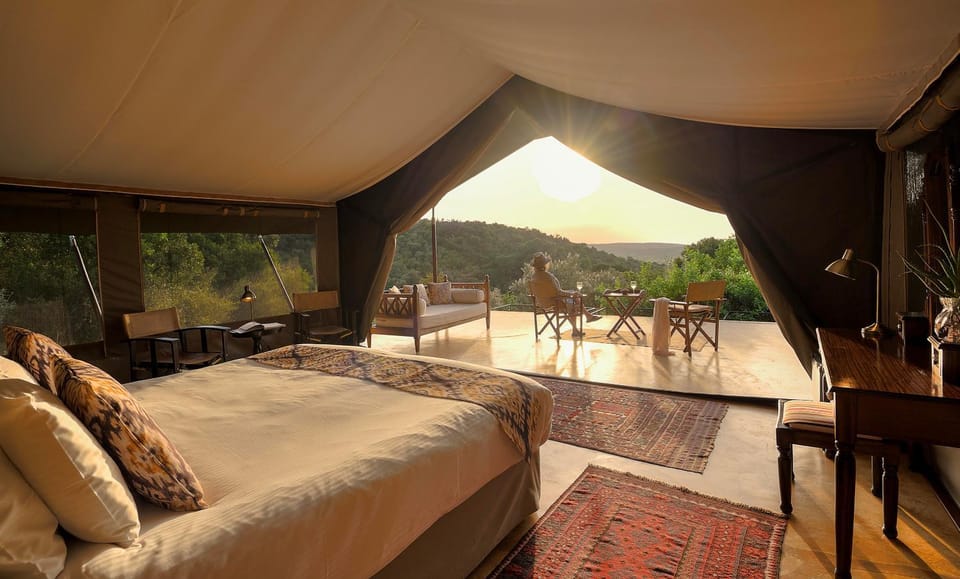 Entumoto Safari Camp - Masai Mara Luxury tent in Kenya