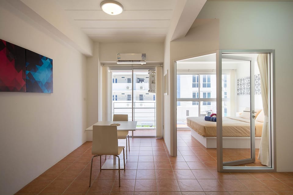 Patio, Balcony/Terrace, Living room, Seating area, Dining area, Bedroom, Area and facilities