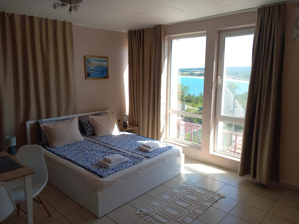 къща за гости семейство Маврови Bed and Breakfast in Burgas Province
