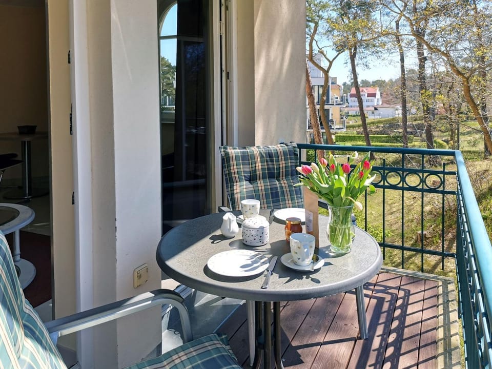 View (from property/room), Balcony/Terrace