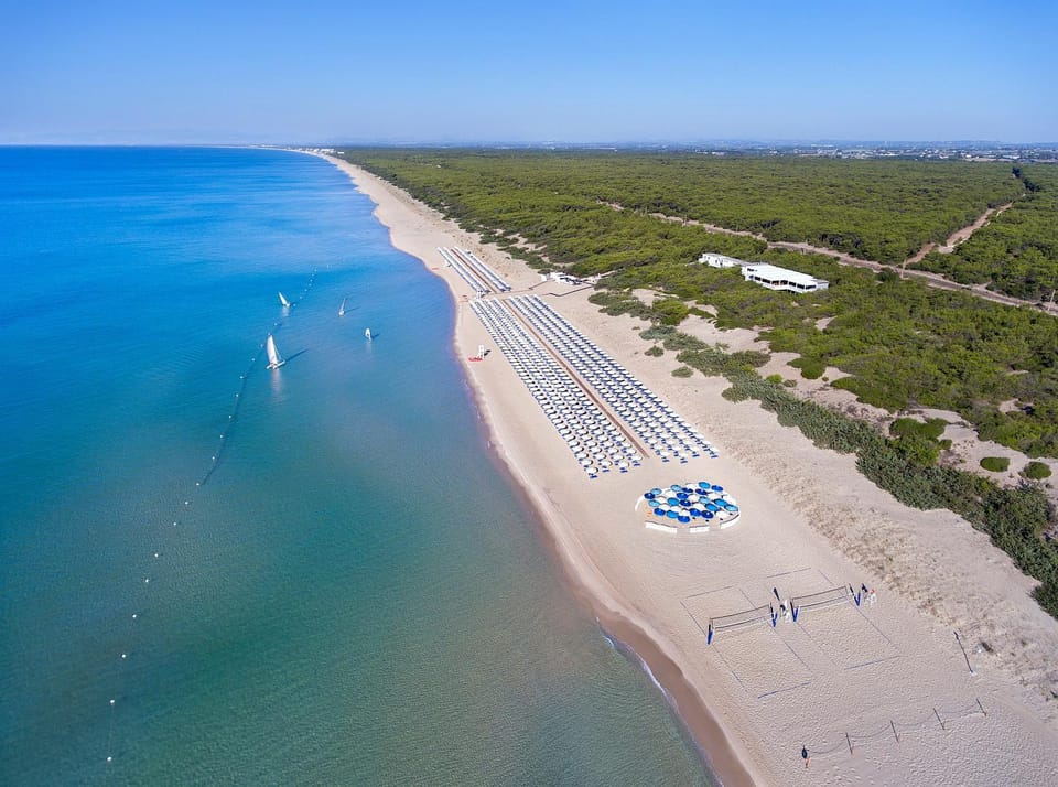 Nearby landmark, Day, Natural landscape, Bird's eye view, Beach, Hiking, Sea view