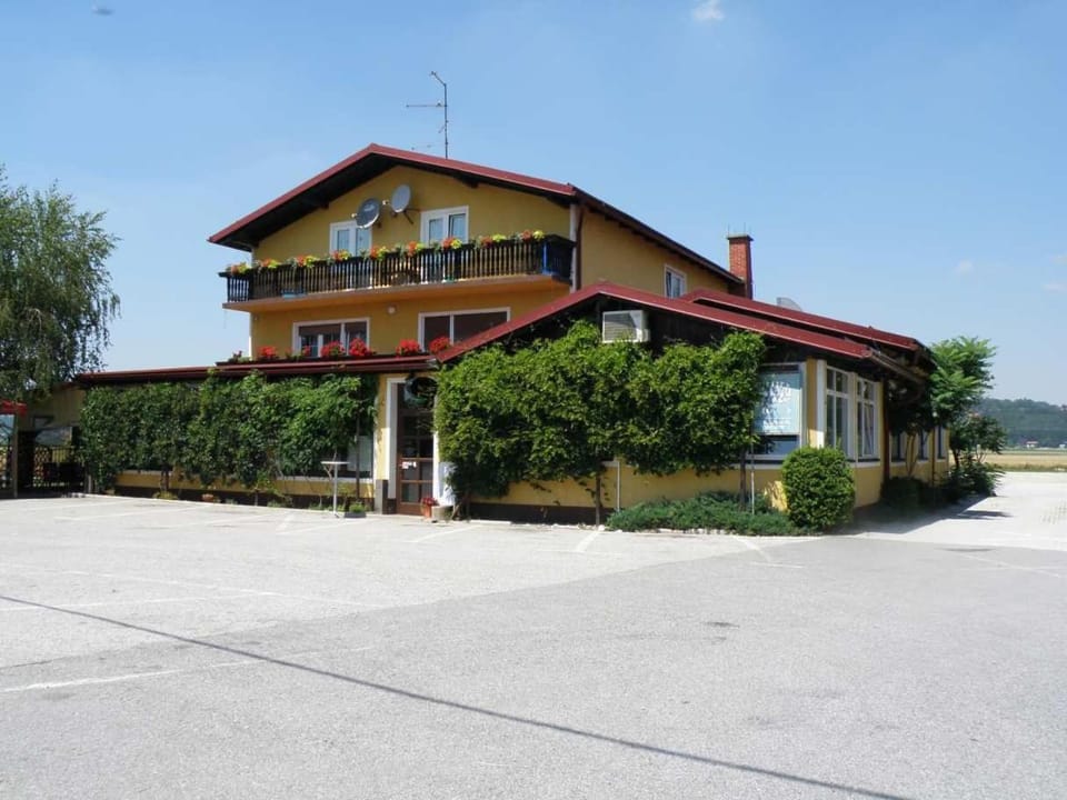 Gostilna Marta Inn in Slovenia