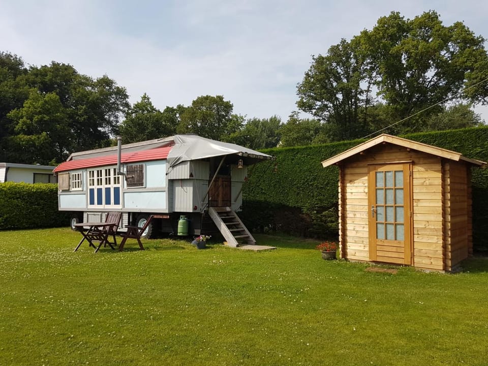 Zigeuner wagen Chalet in Rockanje