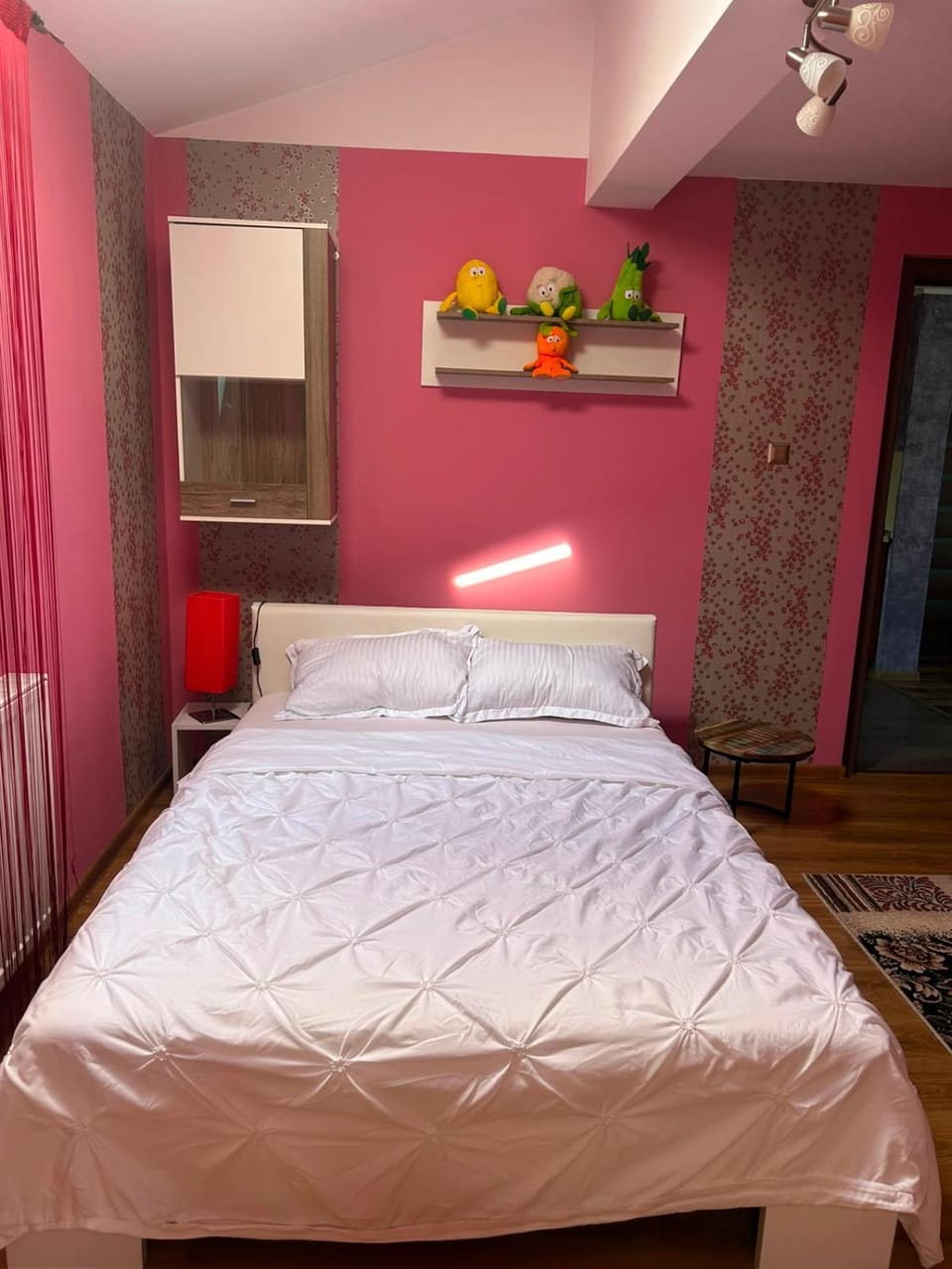 Colț de rai - camera de inchiriat Vacation rental in Timiș County