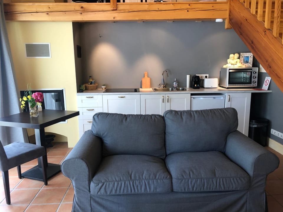 Seating area