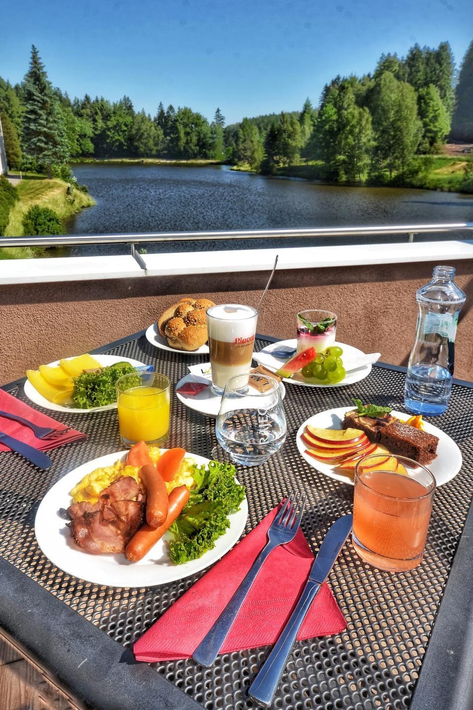 Restaurant/places to eat, Seating area, Dining area, Area and facilities, Breakfast, Lunch, Dinner