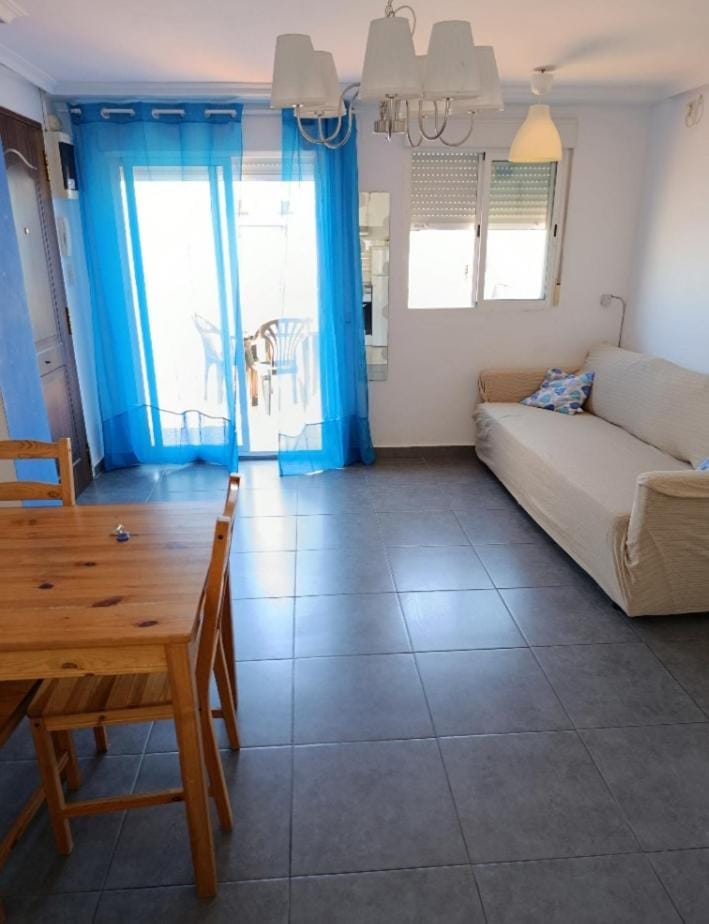Living room, Photo of the whole room, Seating area