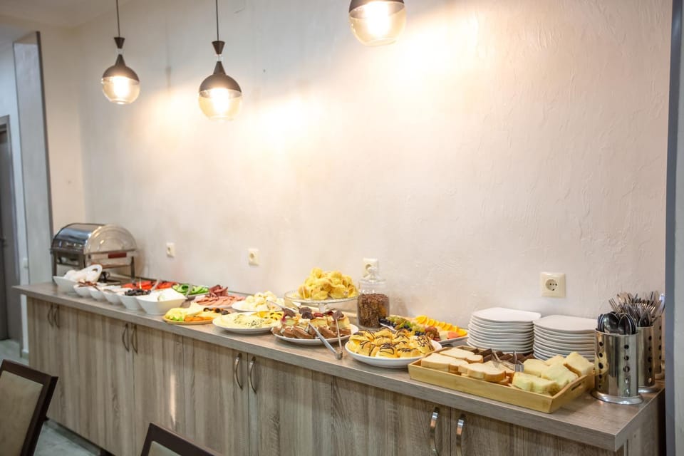 Breakfast, Buffet breakfast