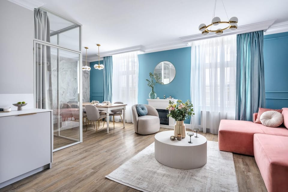 Living room, Seating area