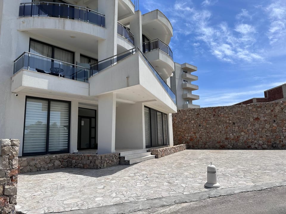 Property building, Day