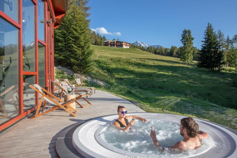 Summer, Hot Tub
