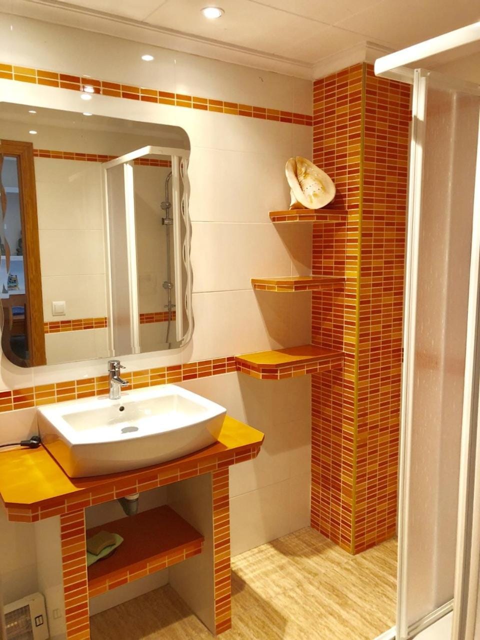 Shower, Bathroom