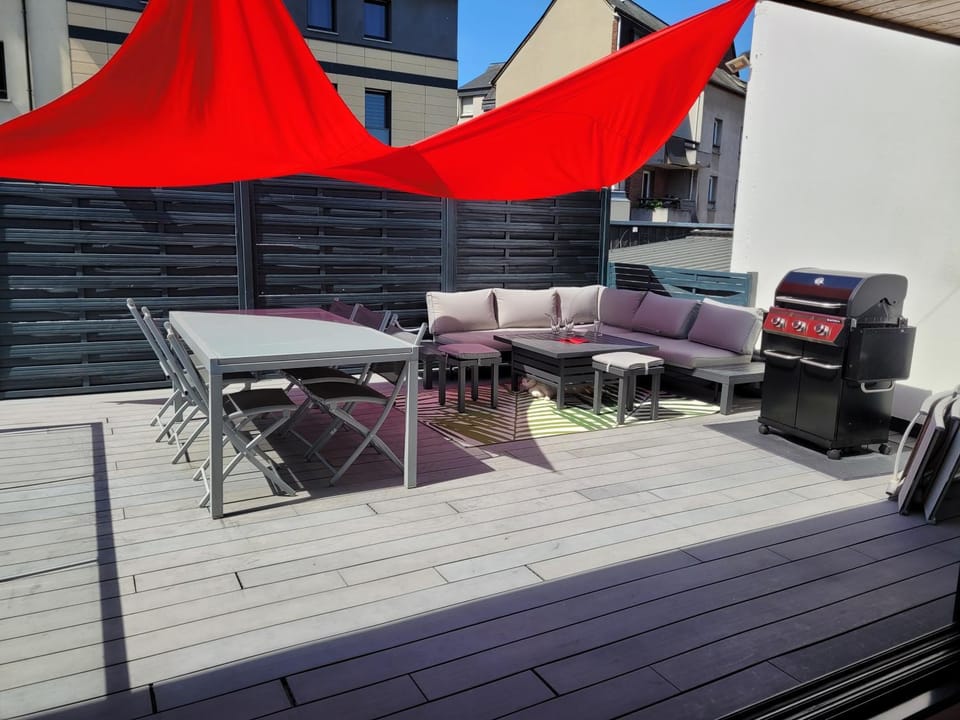 Patio, BBQ facilities, Balcony/Terrace