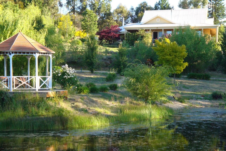 Property building, Spring, Natural landscape, Garden view, Lake view