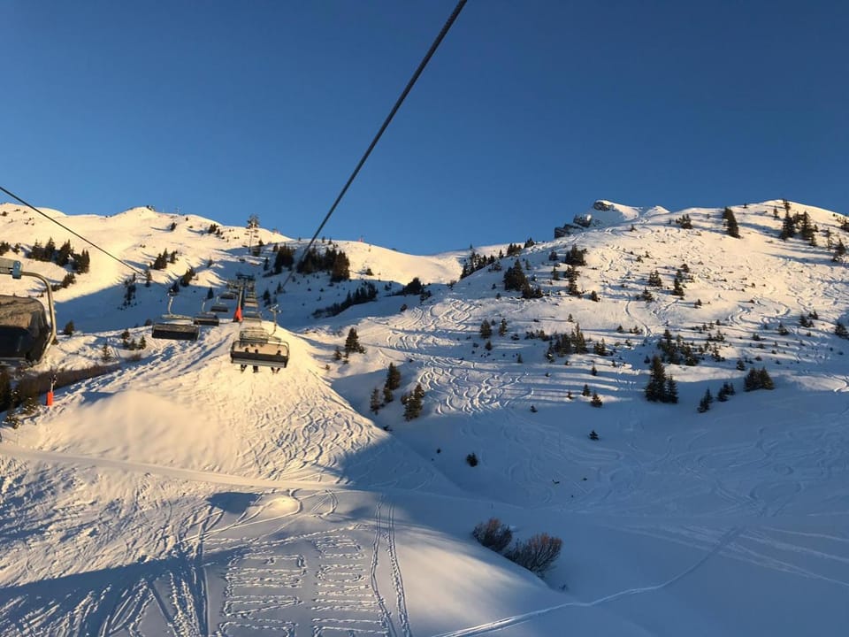 Winter, Skiing