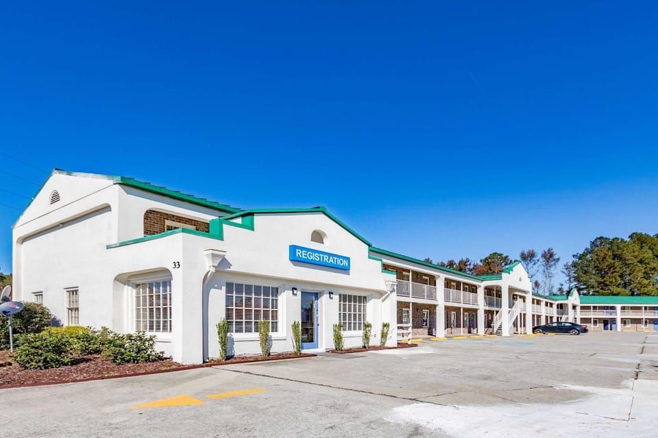 Property building, On site