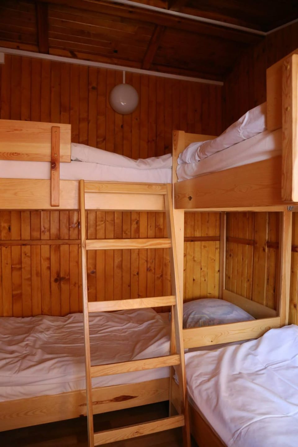 bunk bed