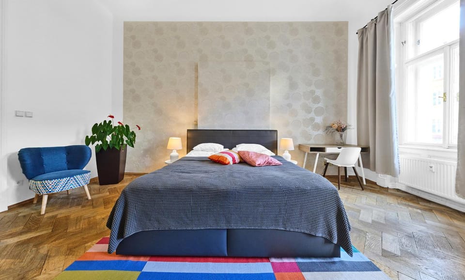 Bed, Bedroom