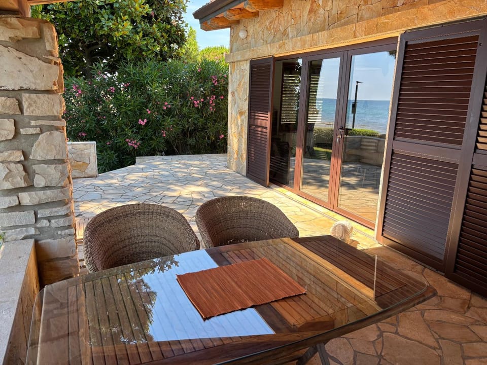 Karigador beach house House in Istria County