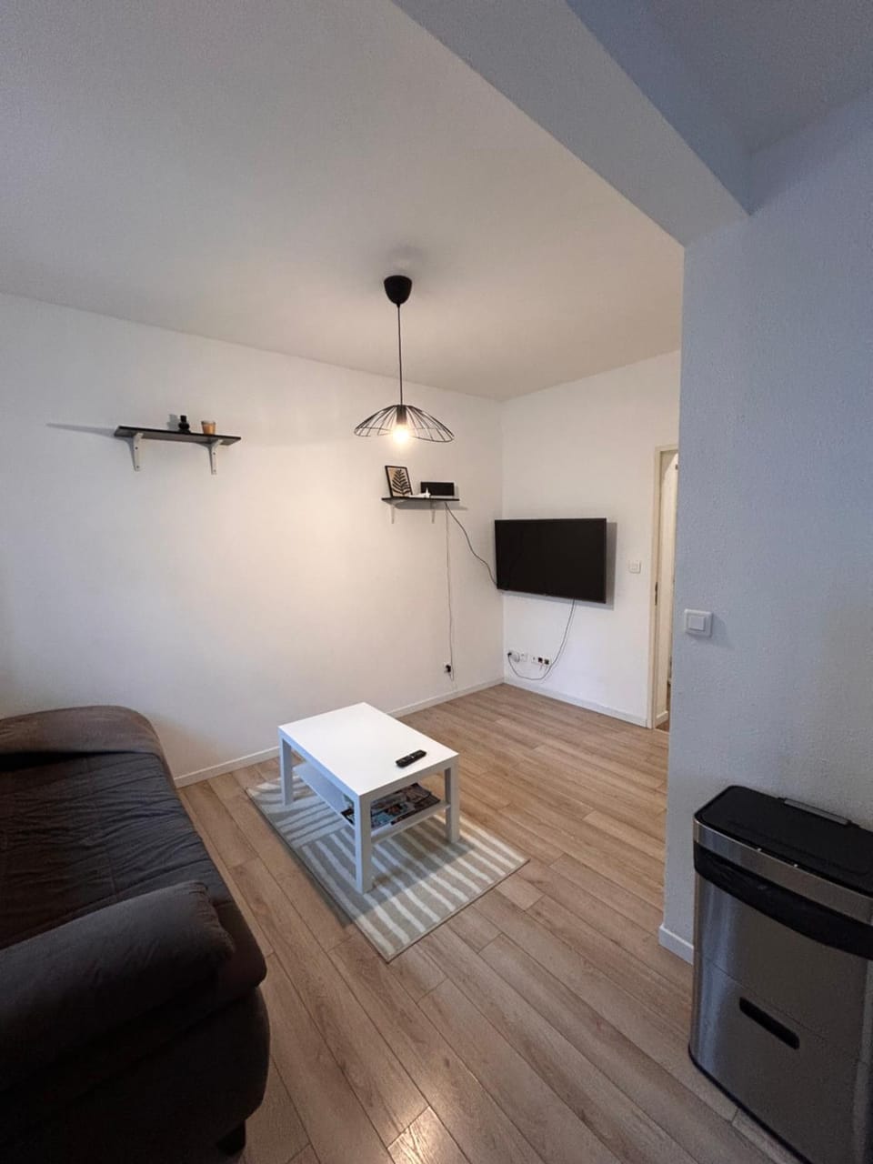 Communal lounge/ TV room, TV and multimedia, Living room, Seating area