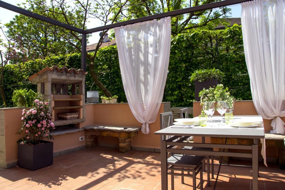 Balcony/Terrace, Dining area
