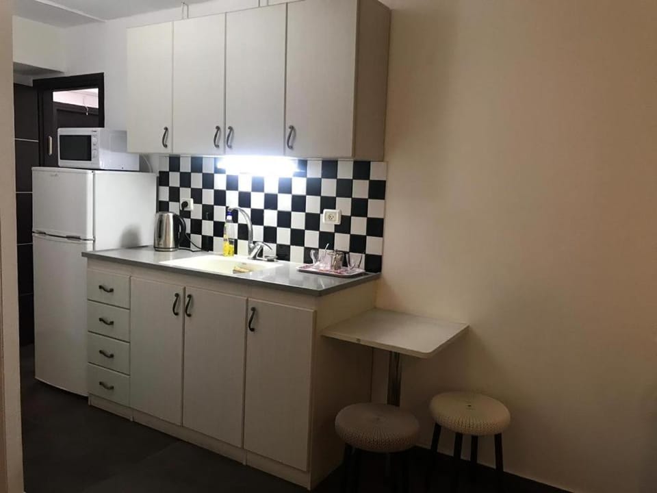 Kerem Suites Bed and Breakfast in Tel Aviv-Yafo