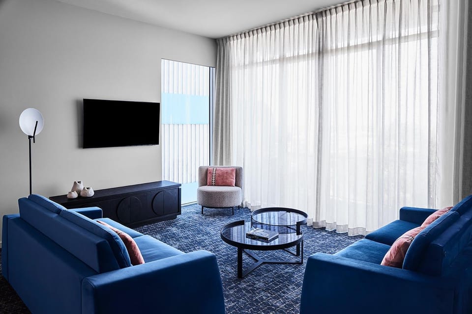 Communal lounge/ TV room, Living room