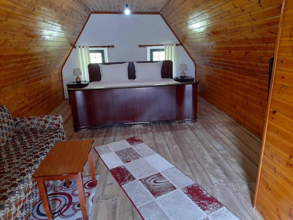 Bujtina Ahmetaj Nature lodge in Montenegro