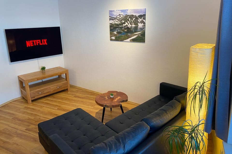 TV and multimedia, Living room, Seating area, Evening entertainment, soundproof