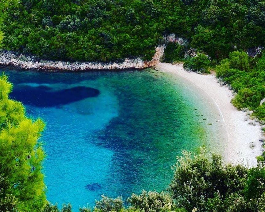 Apartment Kneže Apartment in Račišće