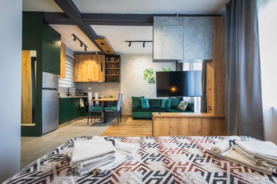 Kitchen or kitchenette, Living room, Dining area