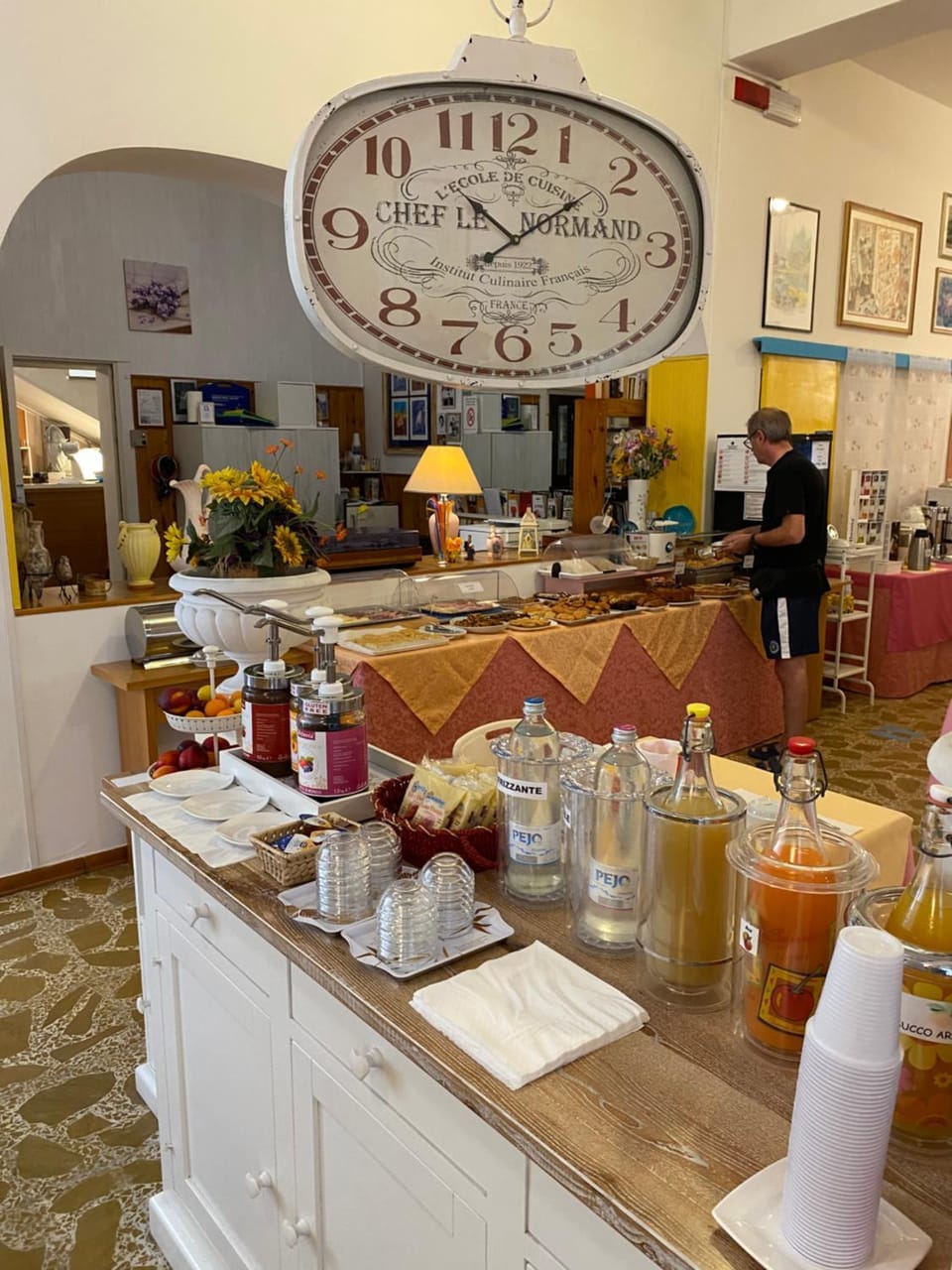 Buffet breakfast
