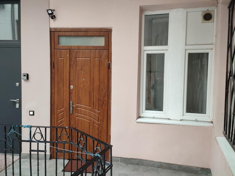 Апартаменти без вимикань світла в центрі Apartment in Lviv