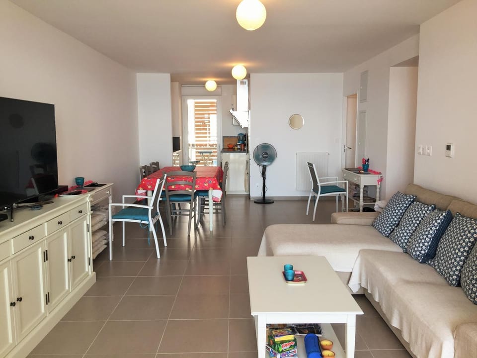 Meuble de tourisme classé, climatisation, pieds dans l'eau Apartment in Palavas-les-Flots
