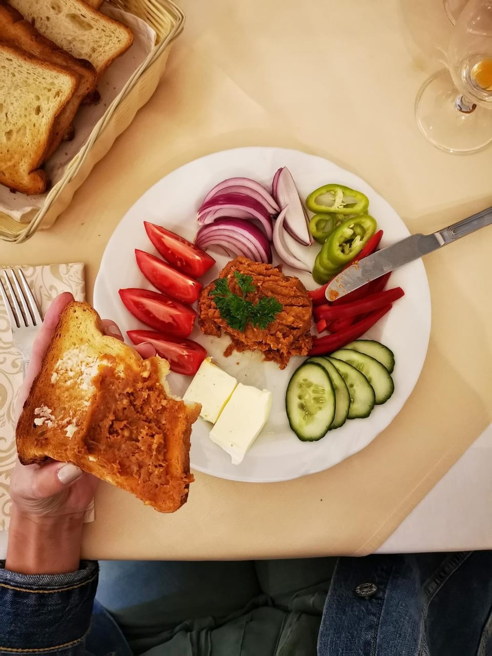 Restaurant/places to eat, Food