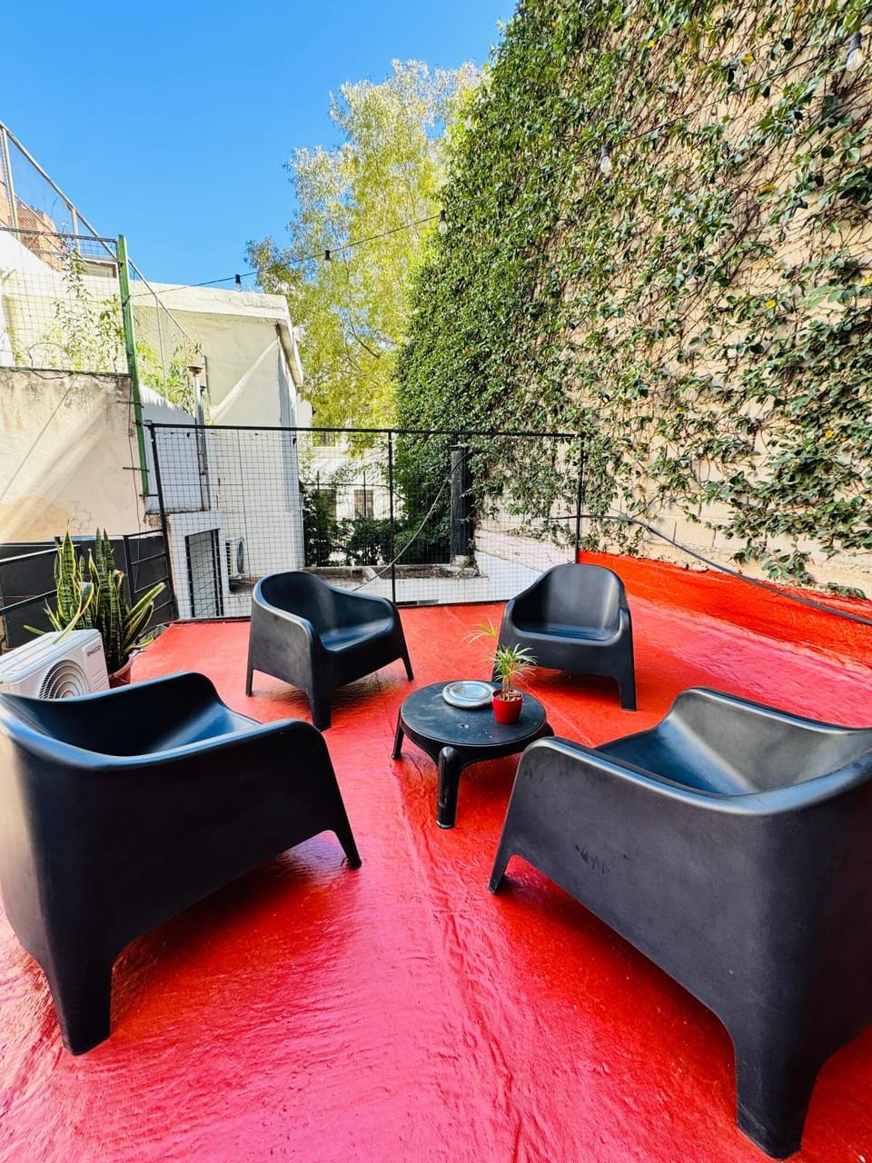 Patio, Day, Seating area