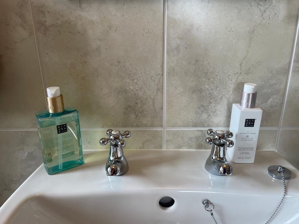Corrib View Lodge Bed and Breakfast in County Mayo
