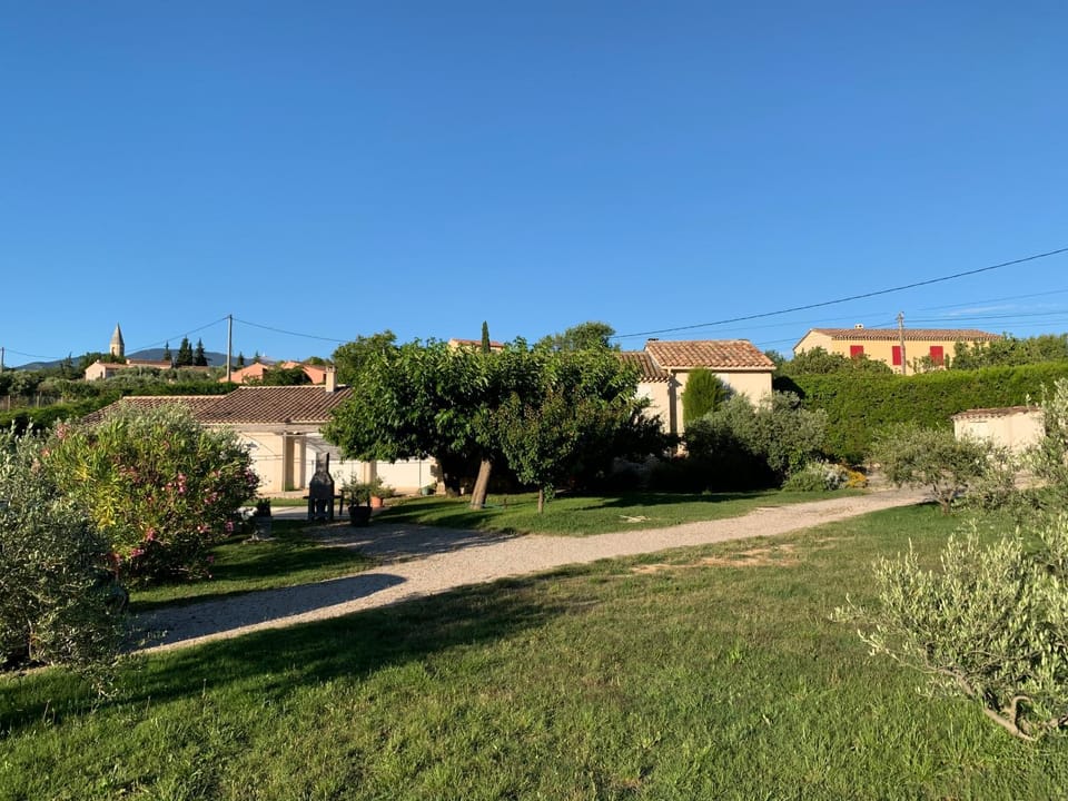 Le Mazet Des Joncs en Provence House in Provence-Alpes-Côte d'Azur