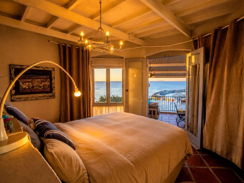 View (from property/room), View (from property/room), Balcony/Terrace, Bedroom, Sea view, Sea view