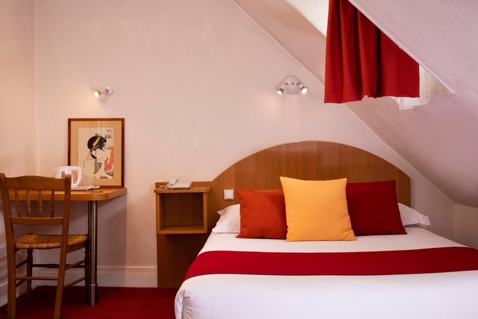 Hôtel Londres Saint Honoré Hotel in Paris