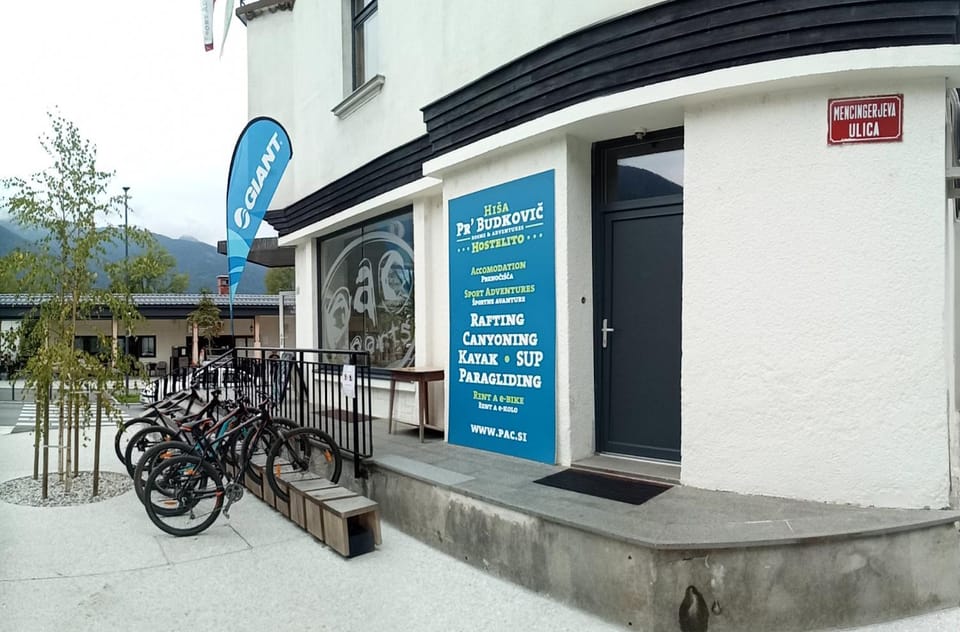 Facade/entrance, Property logo or sign