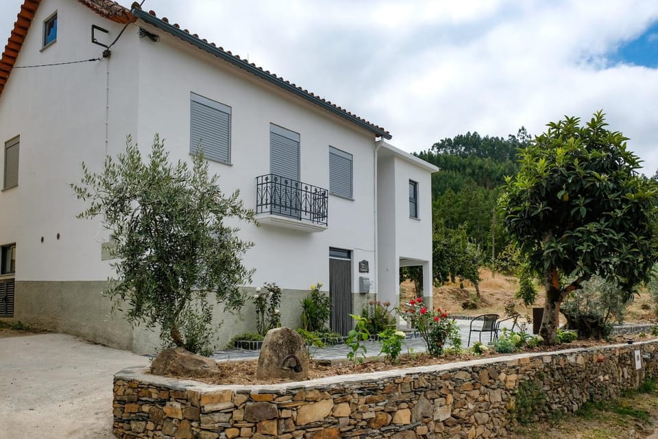 Casa do Ferreiro II Bed and Breakfast in Coimbra District, Portugal