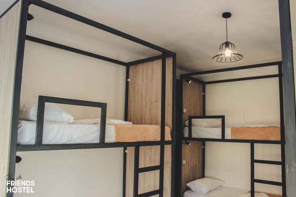 bunk bed