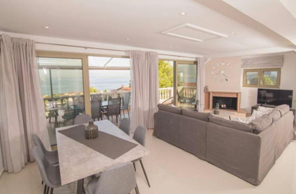 Panorama Pool Resort Apartment in Messenia