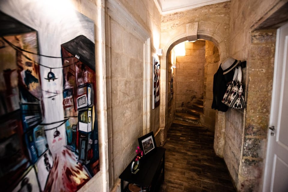 Cosy Townhouse in Historic Centre House in Malta
