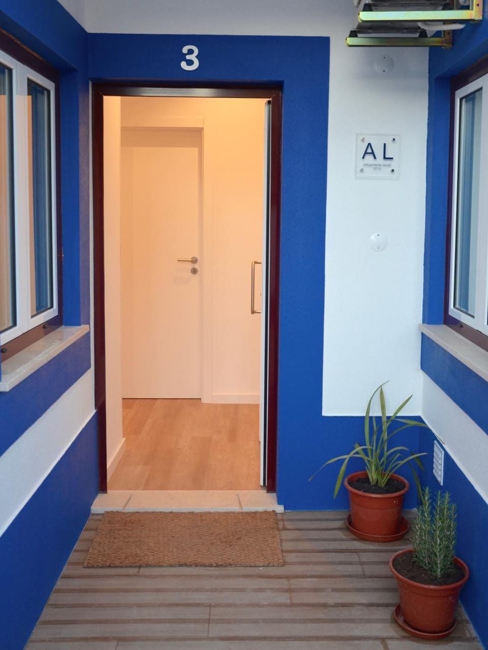 Property building, Internal: Not applicable to any particular room