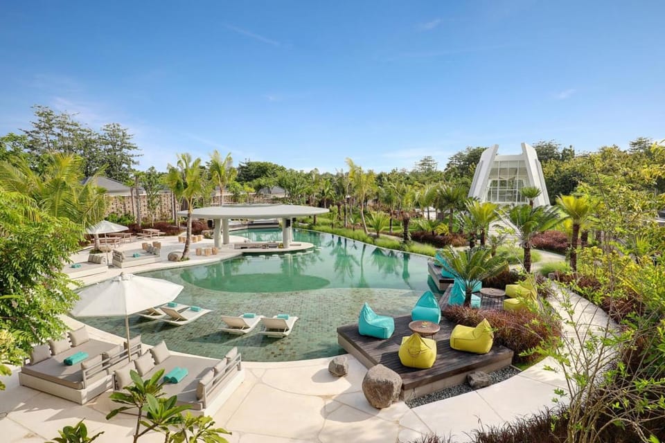 Pool view