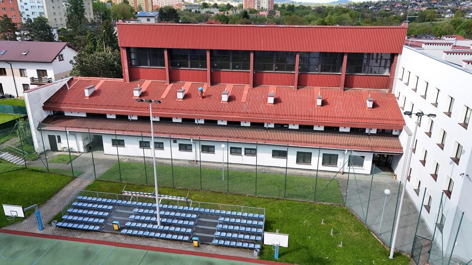 Property building, Bird's eye view, Location