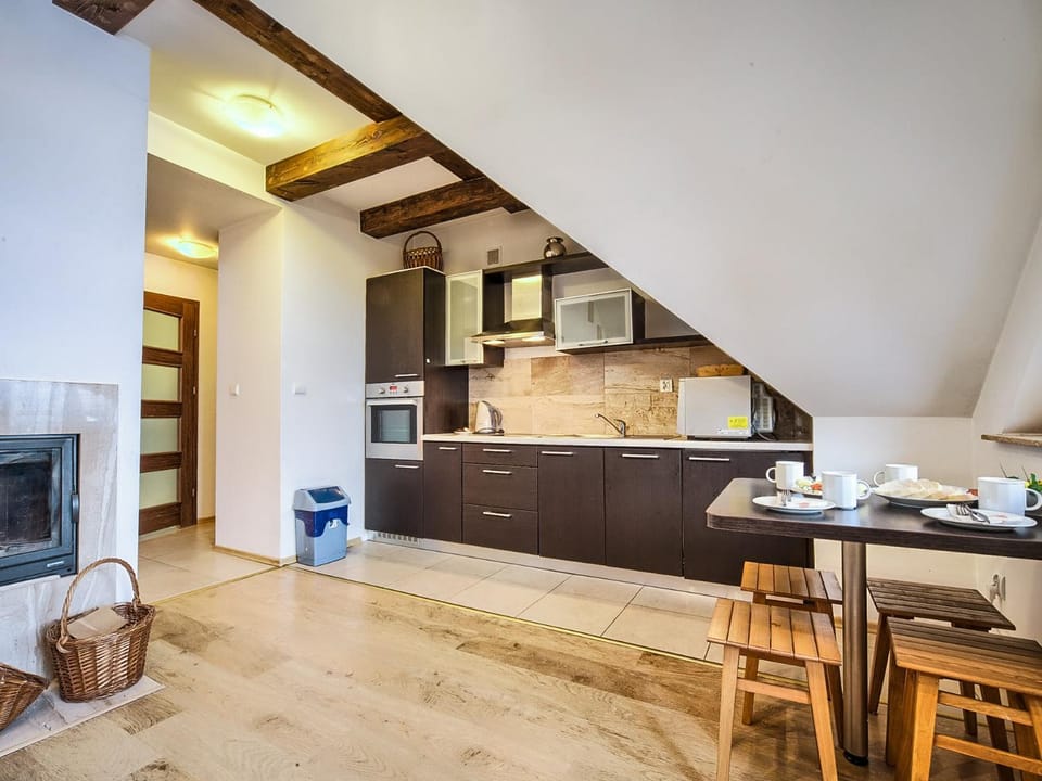 Kitchen or kitchenette, Living room, Dining area, pet friendly