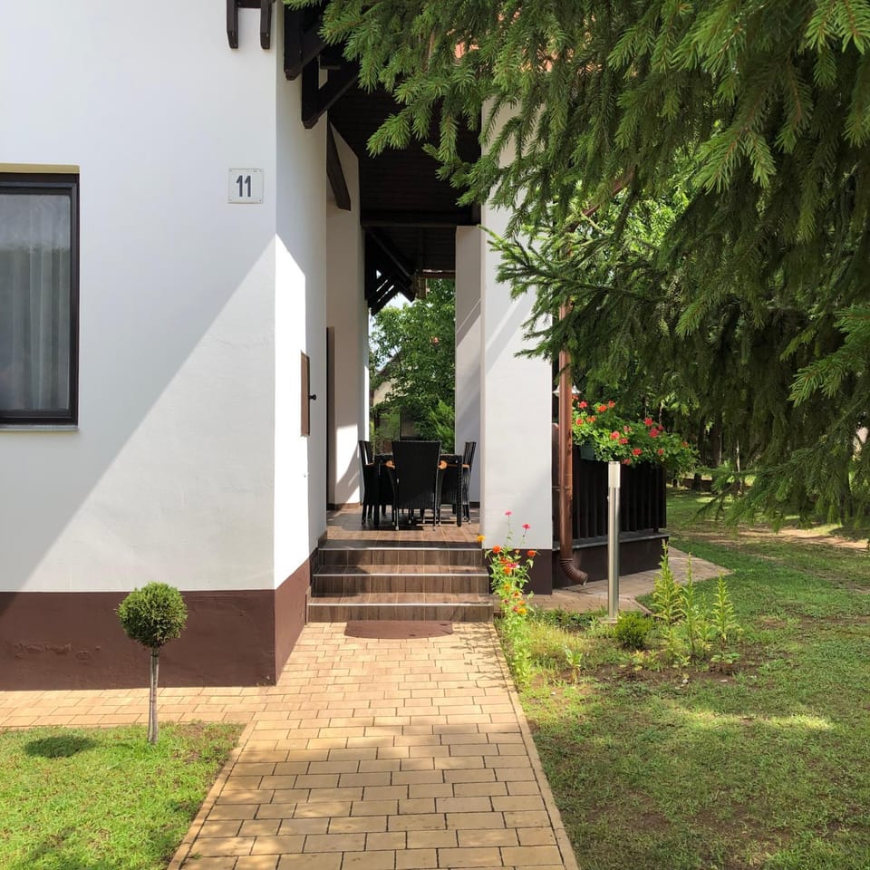 Lovas Vendégház Apartment in Hungary